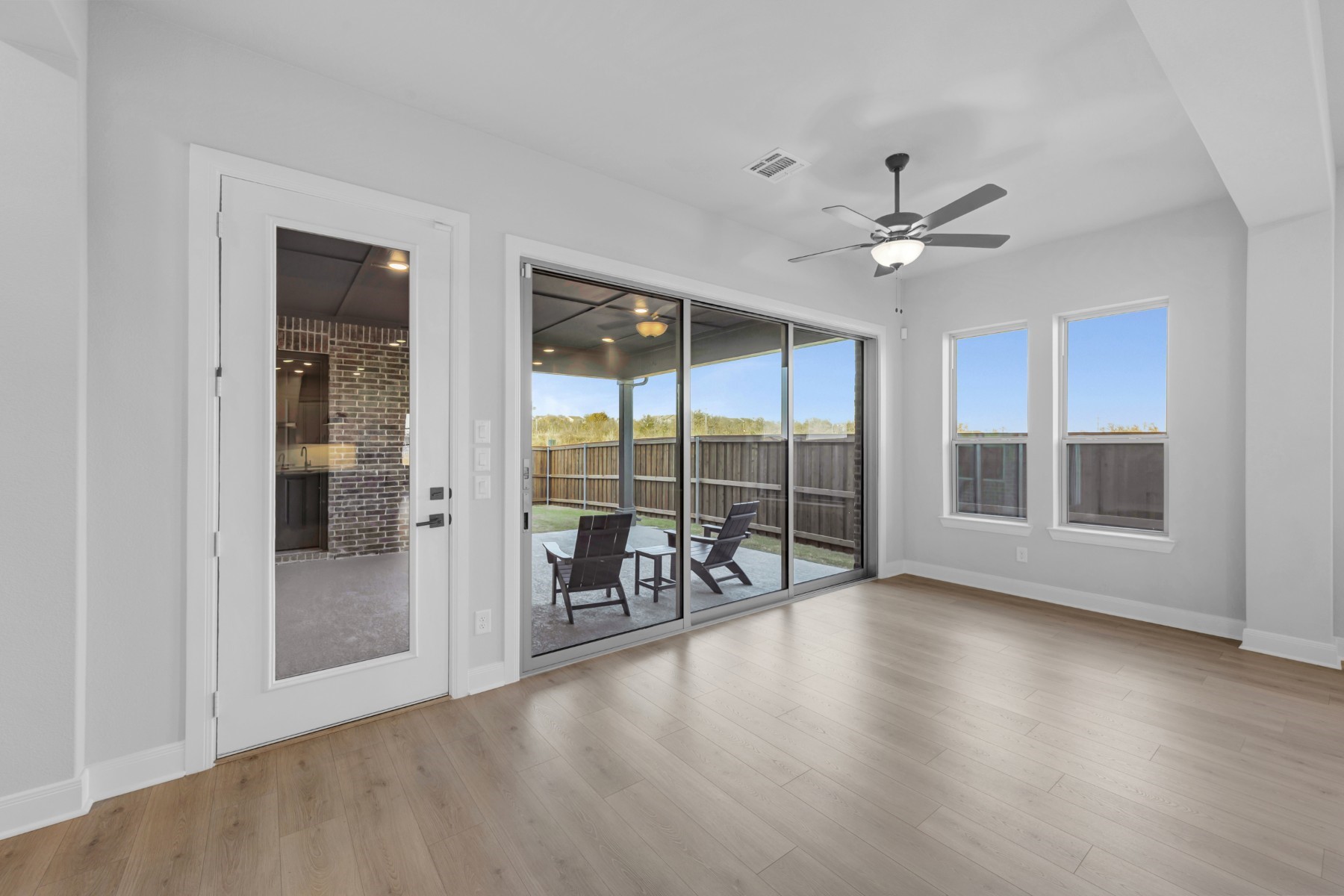 2085 Pine Grove Lane Arlington TX 76005