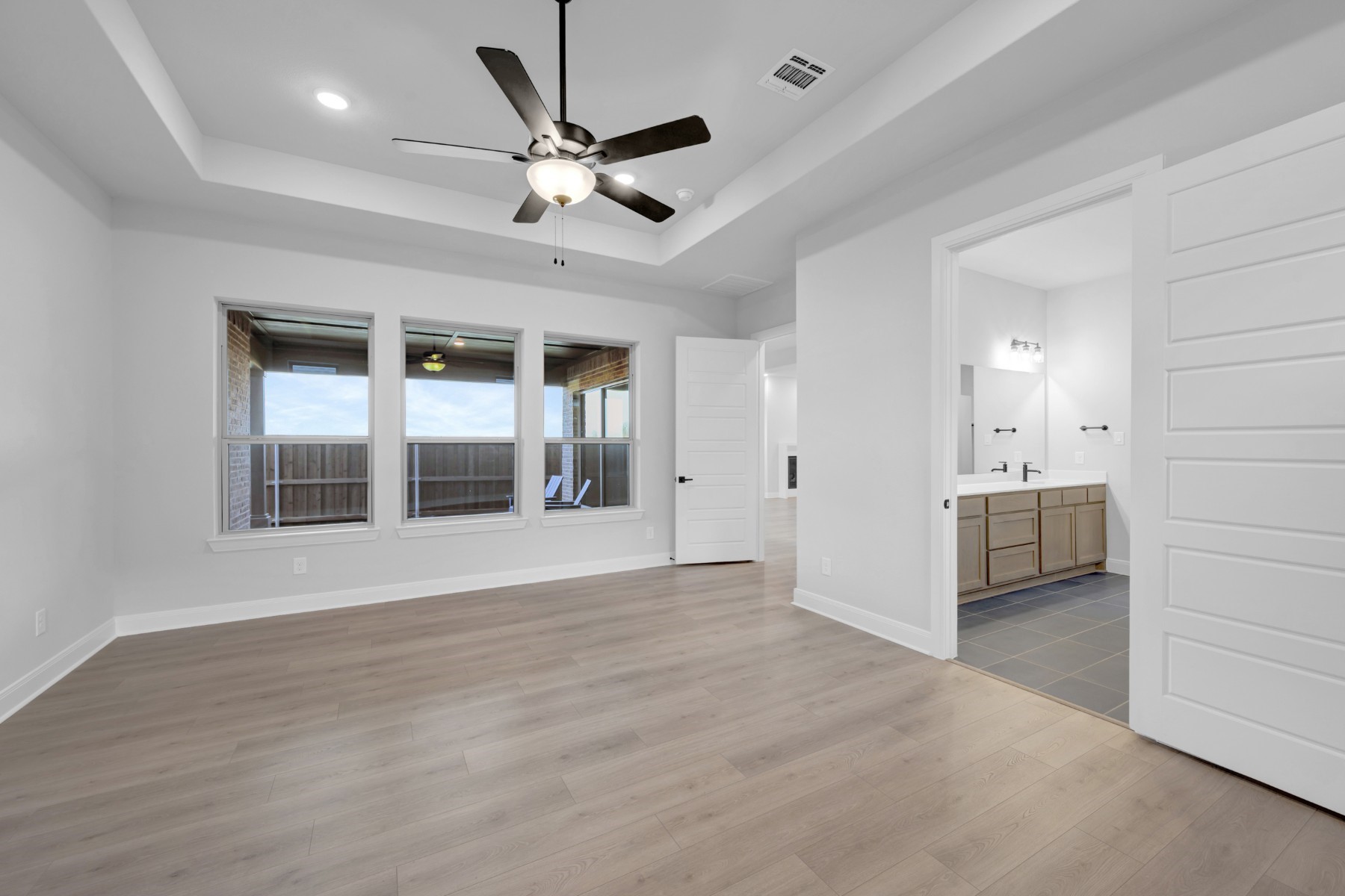 2085 Pine Grove Lane Arlington TX 76005