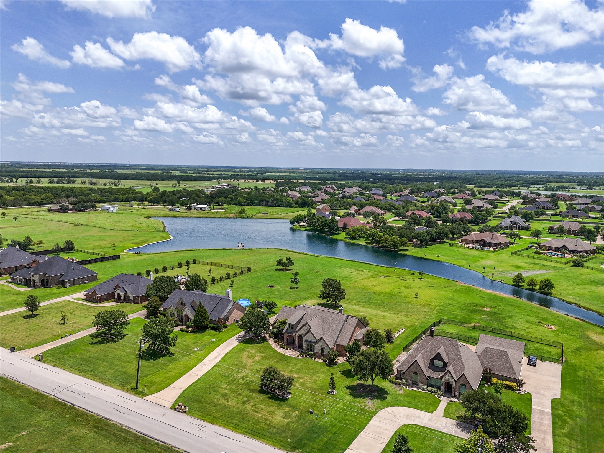 10204 County Road 213 Talty TX 75126