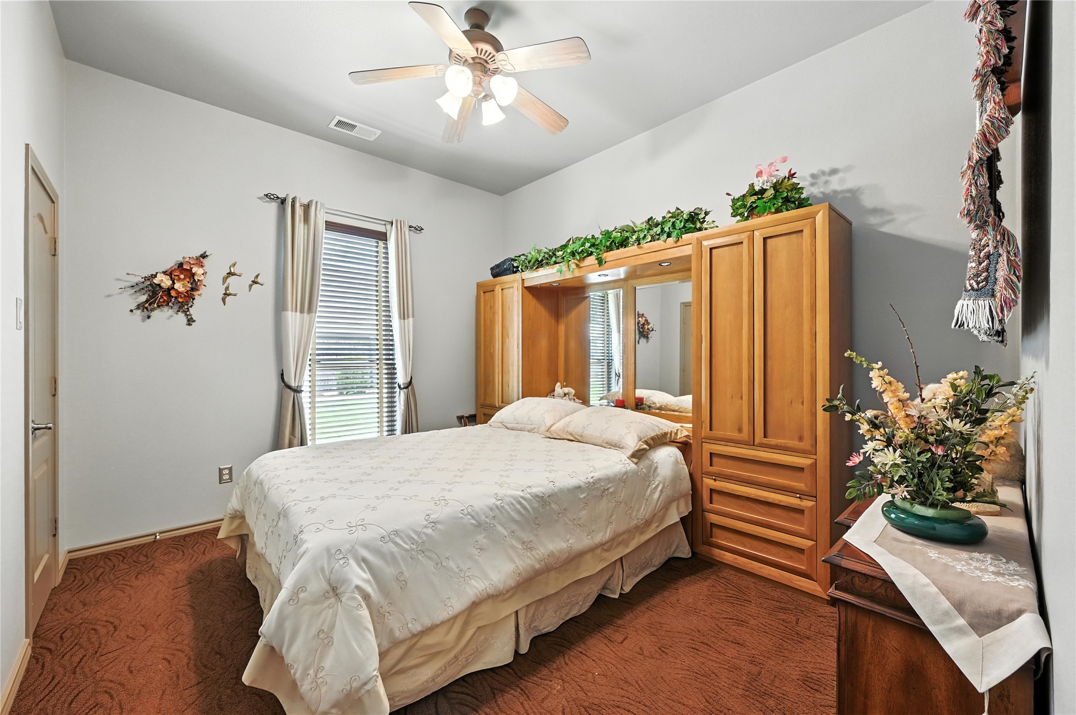 10204 County Road 213 Talty TX 75126
