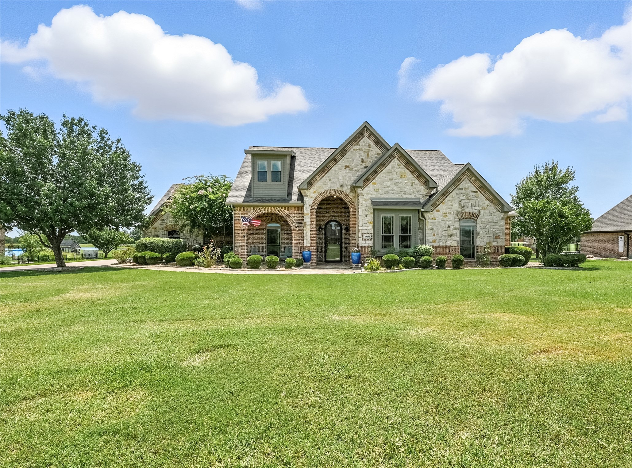 10204 County Road 213 Talty TX 75126