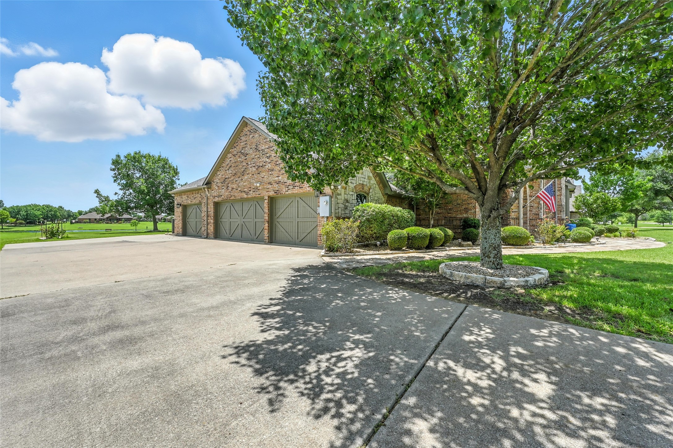 10204 County Road 213 Talty TX 75126