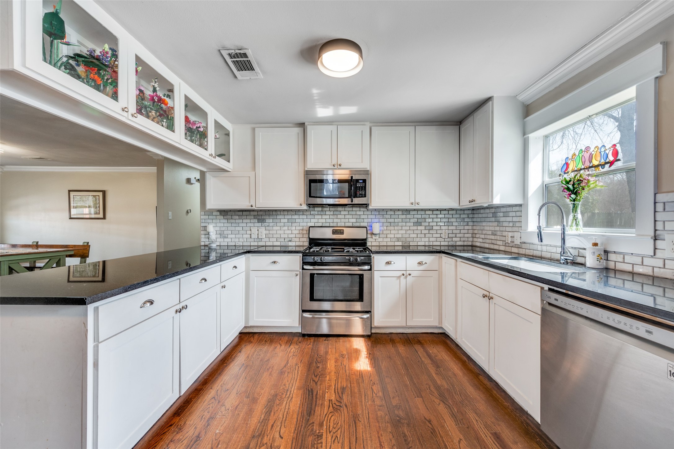 1113 Carlock Street Fort Worth TX 76110