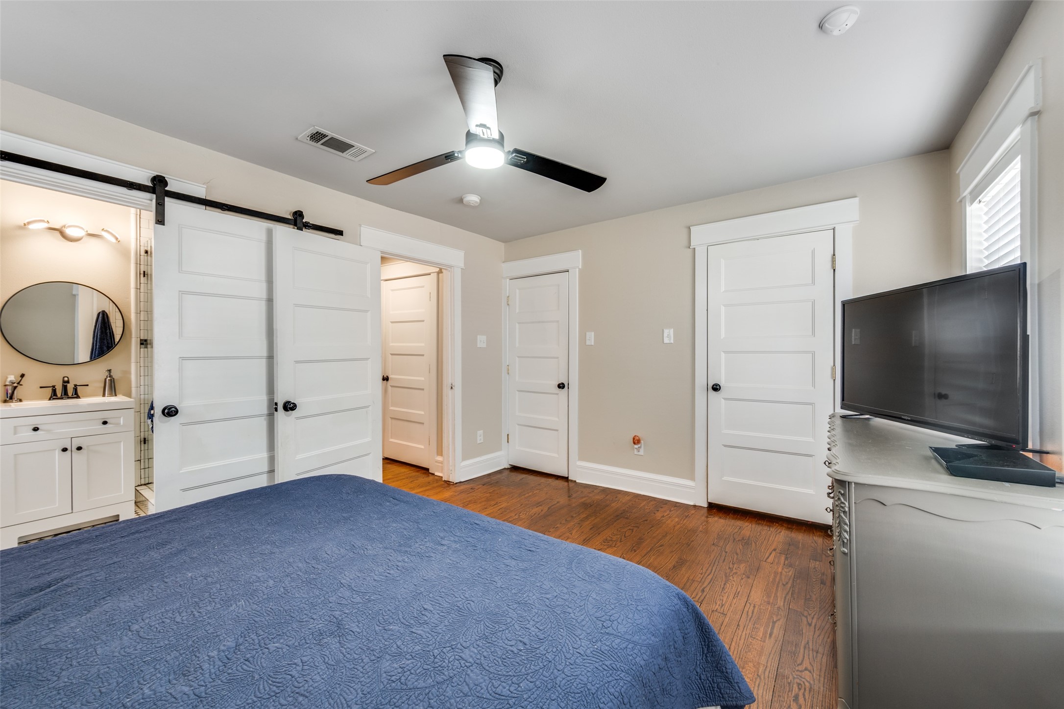 1113 Carlock Street Fort Worth TX 76110