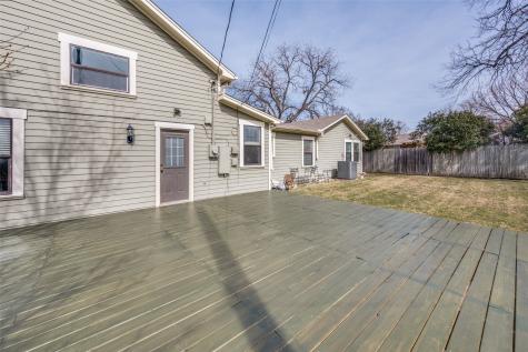 1113 Carlock Street Fort Worth TX 76110