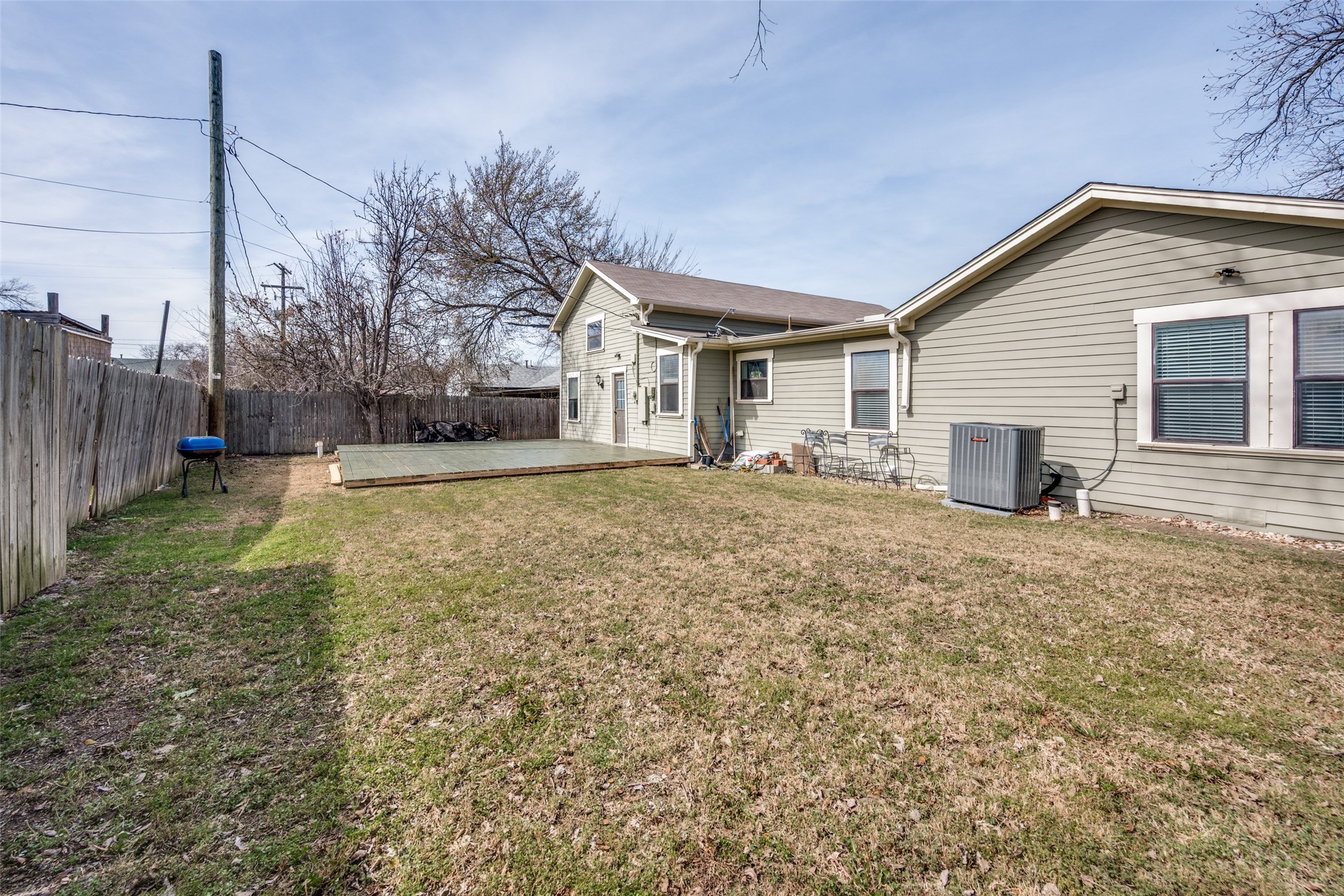 1113 Carlock Street Fort Worth TX 76110