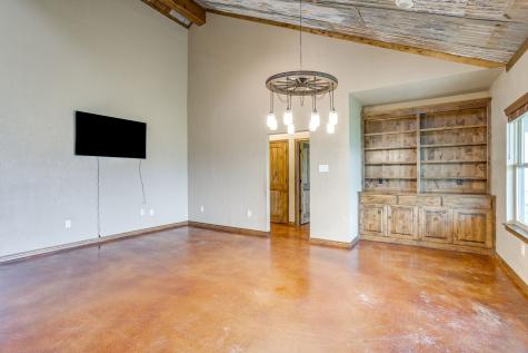 184 Hcr 1439 Covington TX 76636