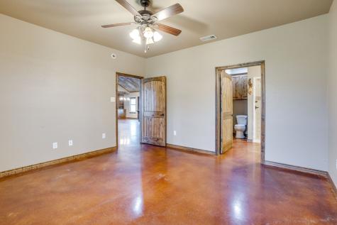 184 Hcr 1439 Covington TX 76636