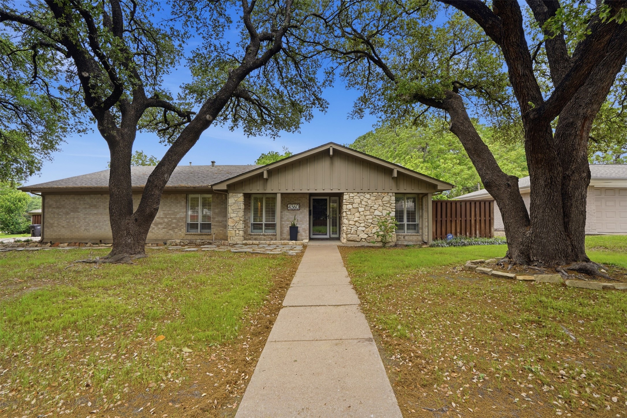 4360 Whitfield Avenue Fort Worth TX 76109