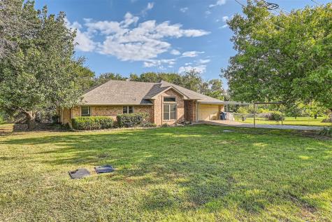 618 Carruth Road Granbury TX 76048