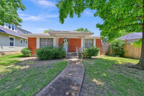 215 E Main Street Whitesboro TX 76273