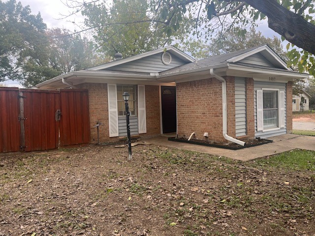 1427 Noble Street Denton TX 76209