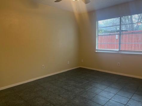 1427 Noble Street Denton TX 76209