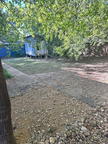 112 N Grand Avenue Sherman TX 75090