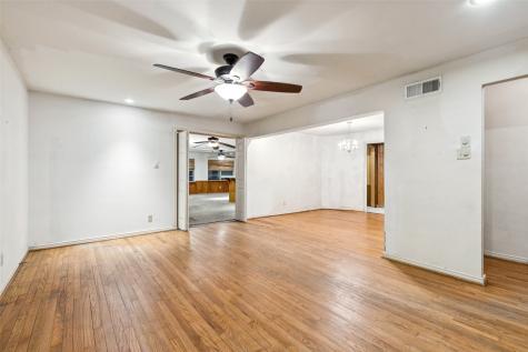 1618 Loree Drive Dallas TX 75228