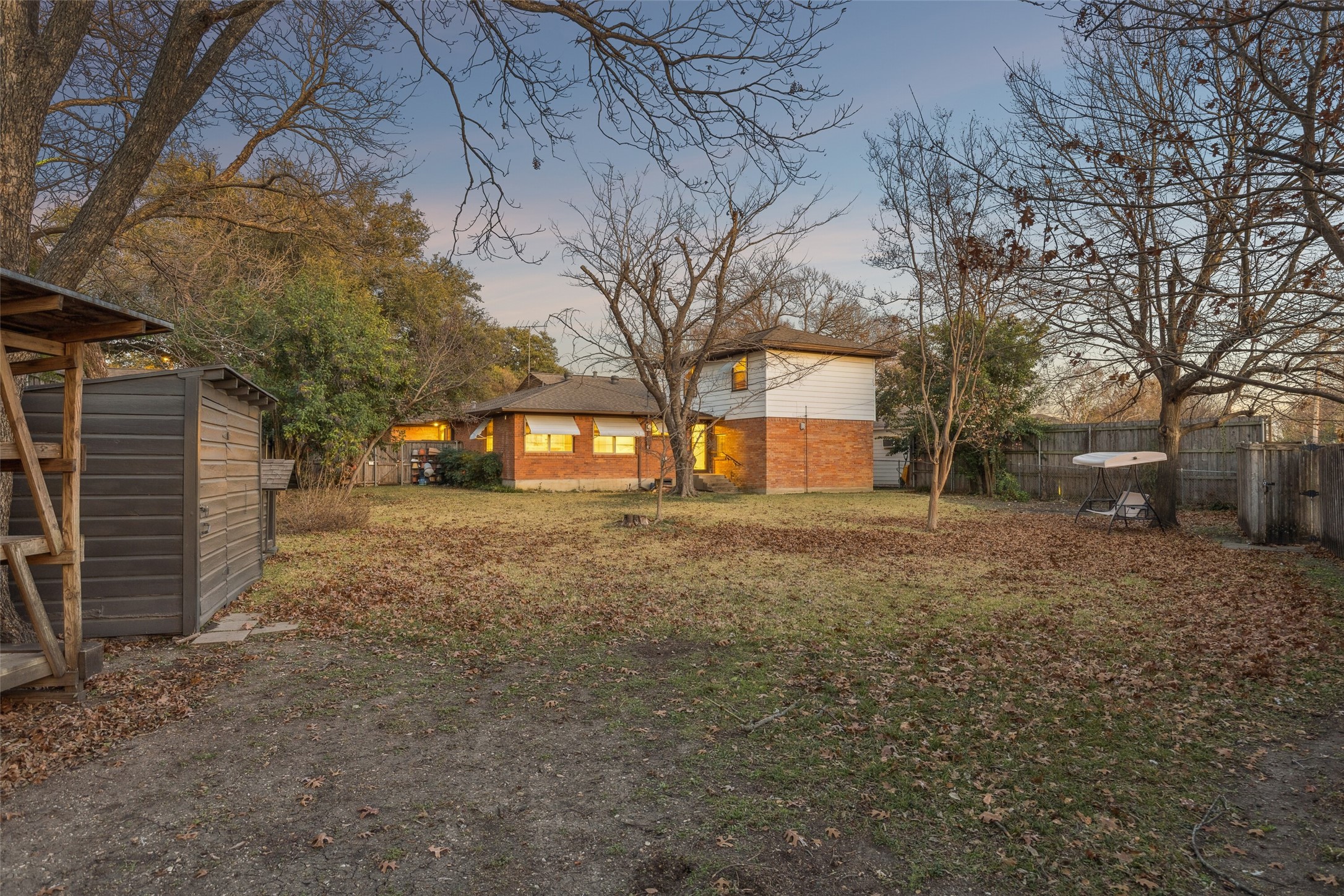 1618 Loree Drive Dallas TX 75228