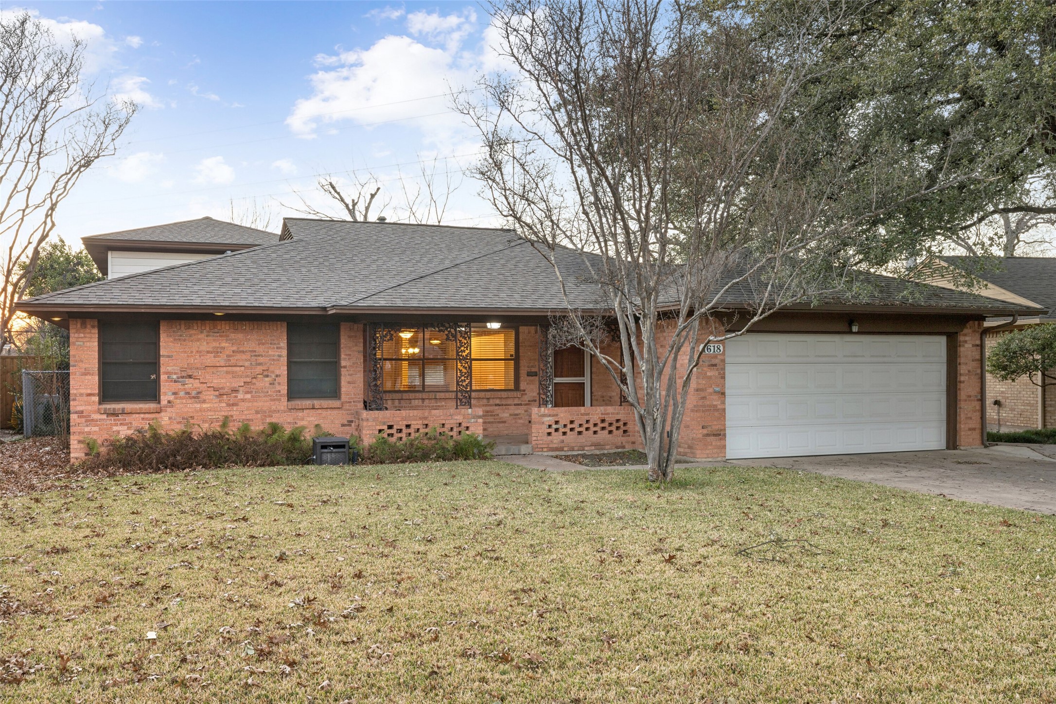 1618 Loree Drive Dallas TX 75228
