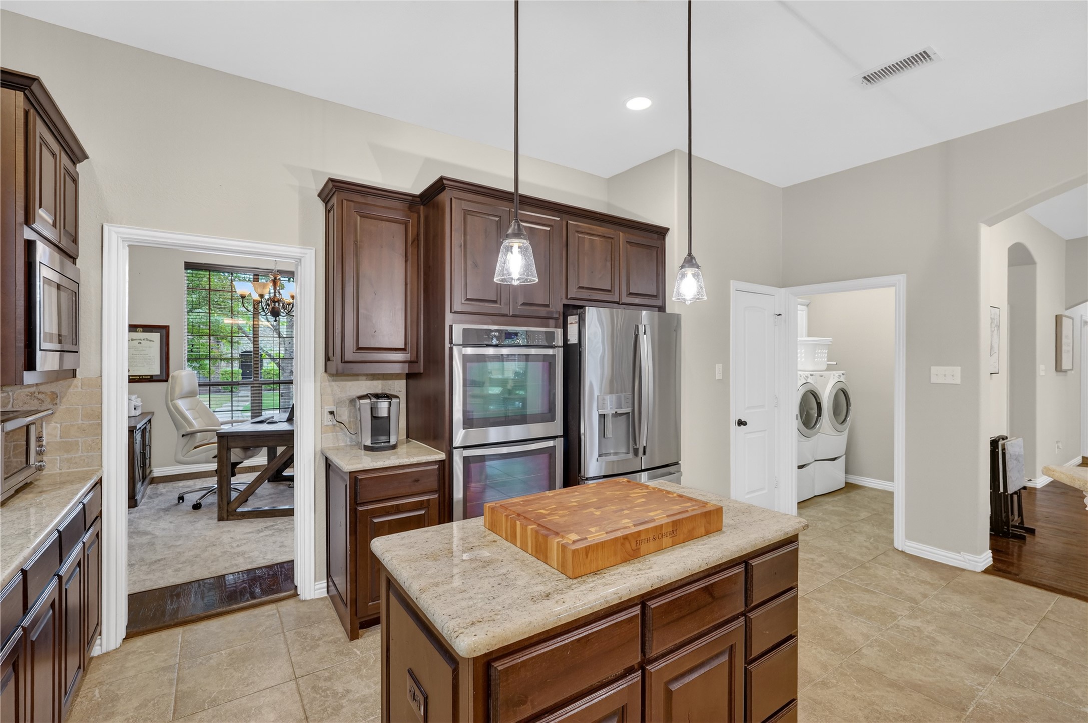 3505 Meadow Bluff Lane Sachse TX 75048