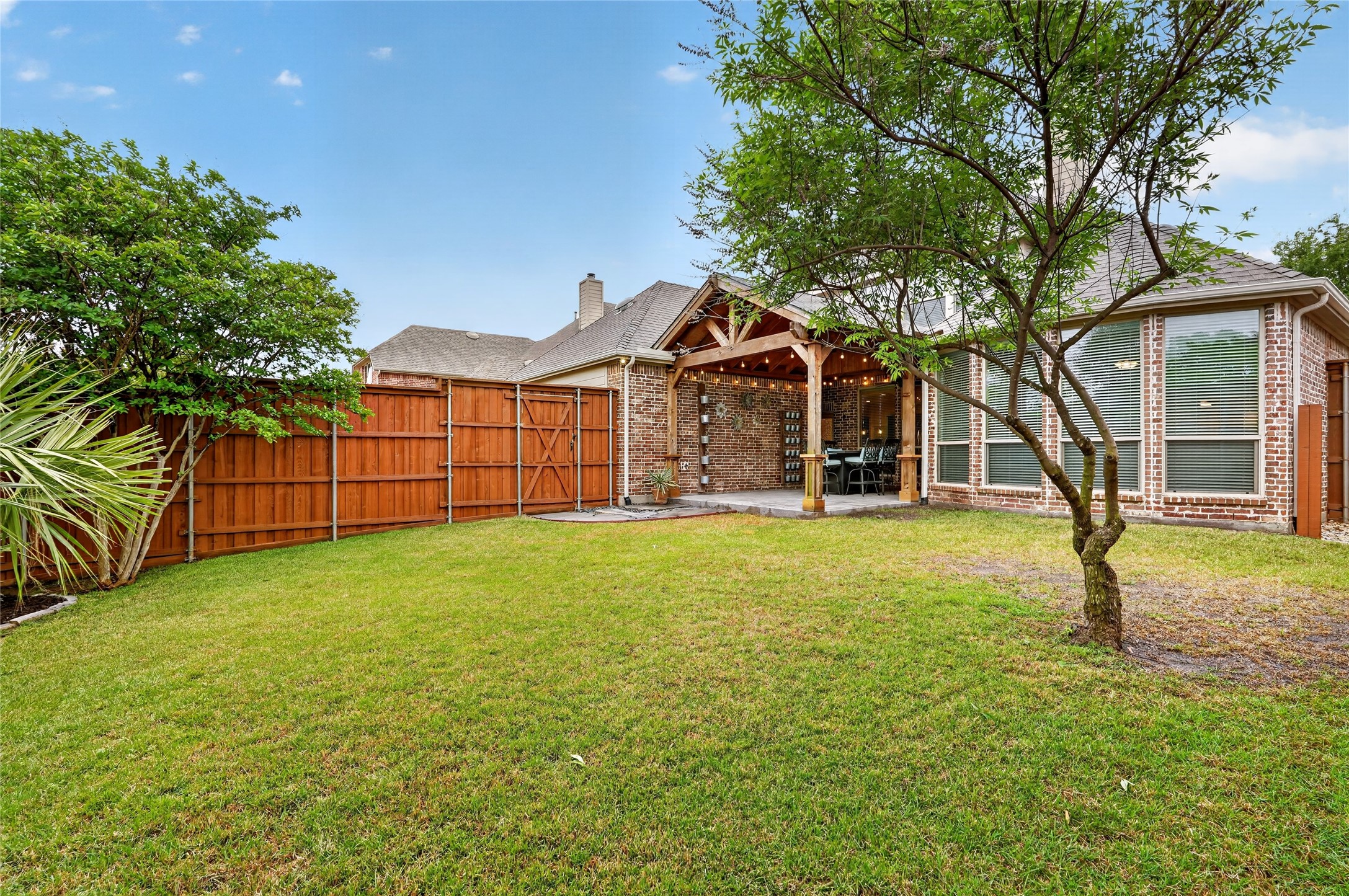 3505 Meadow Bluff Lane Sachse TX 75048