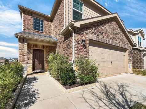 412 Glenwick Lane Van Alstyne TX 75495