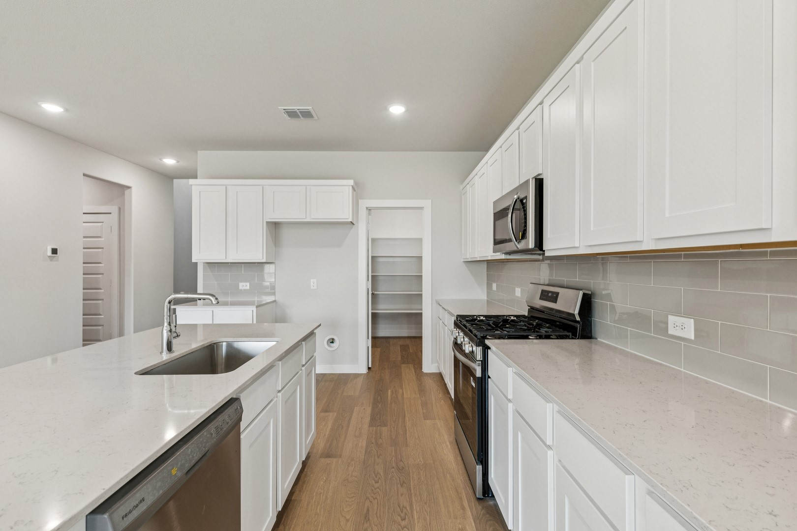 2445 Rembrandt Drive Waxahachie TX 75165