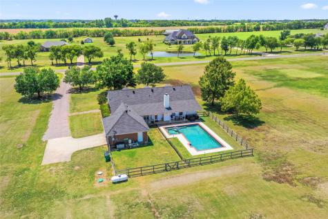 257 Cypress Point Drive Gunter TX 75058