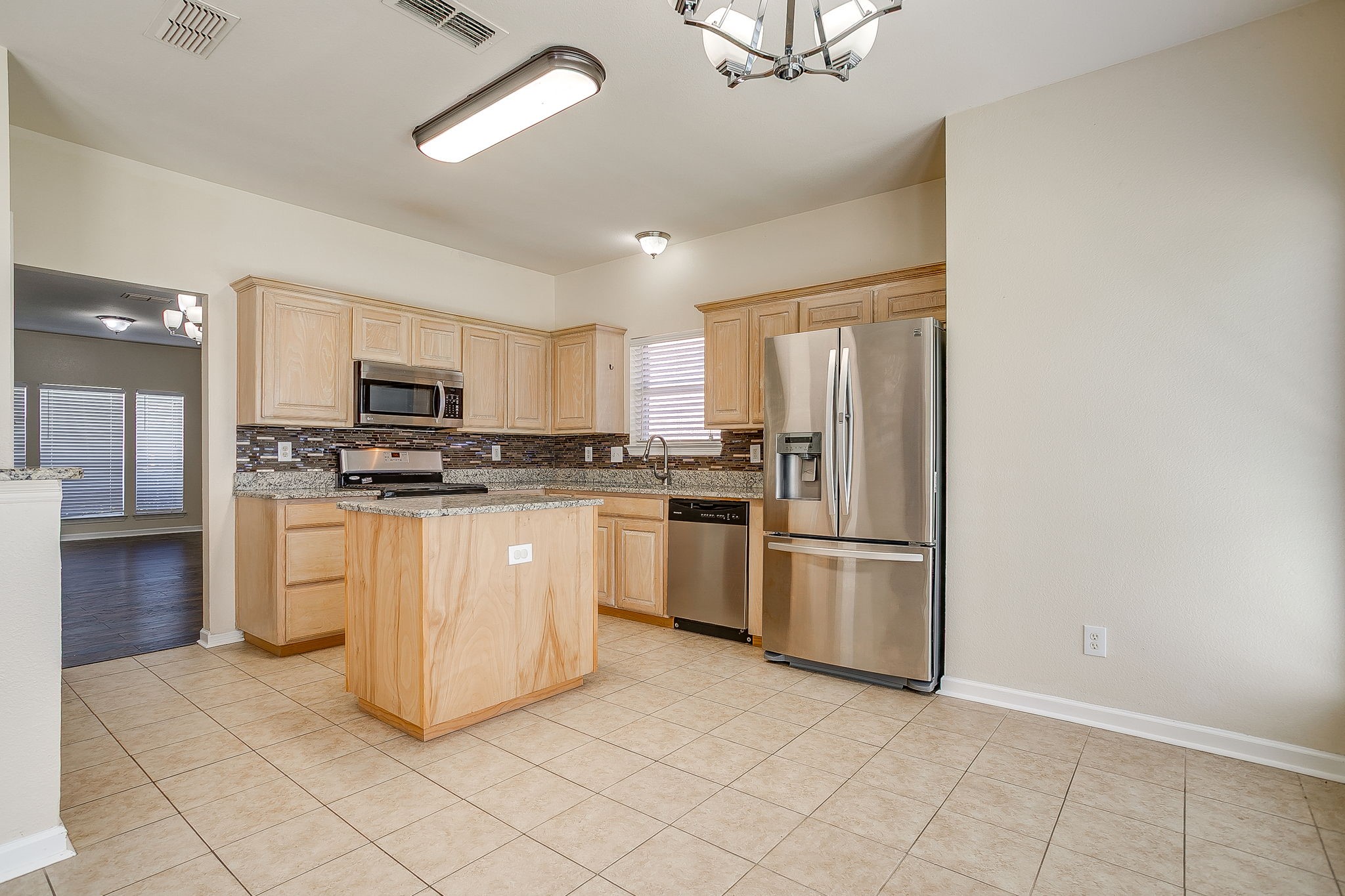 5711 Homestead Road Arlington TX 76017