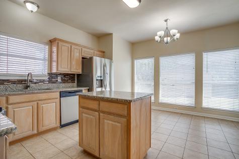 5711 Homestead Road Arlington TX 76017