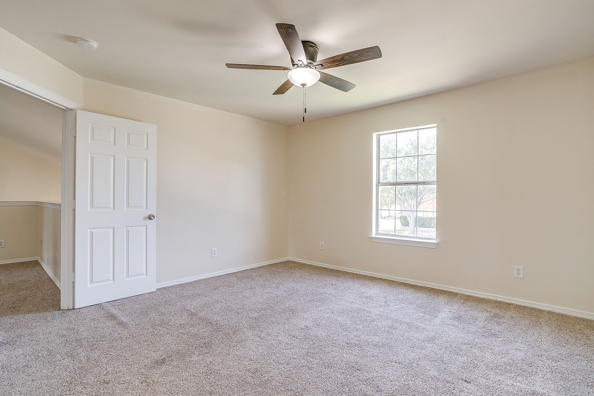 5711 Homestead Road Arlington TX 76017