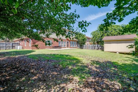 5711 Homestead Road Arlington TX 76017