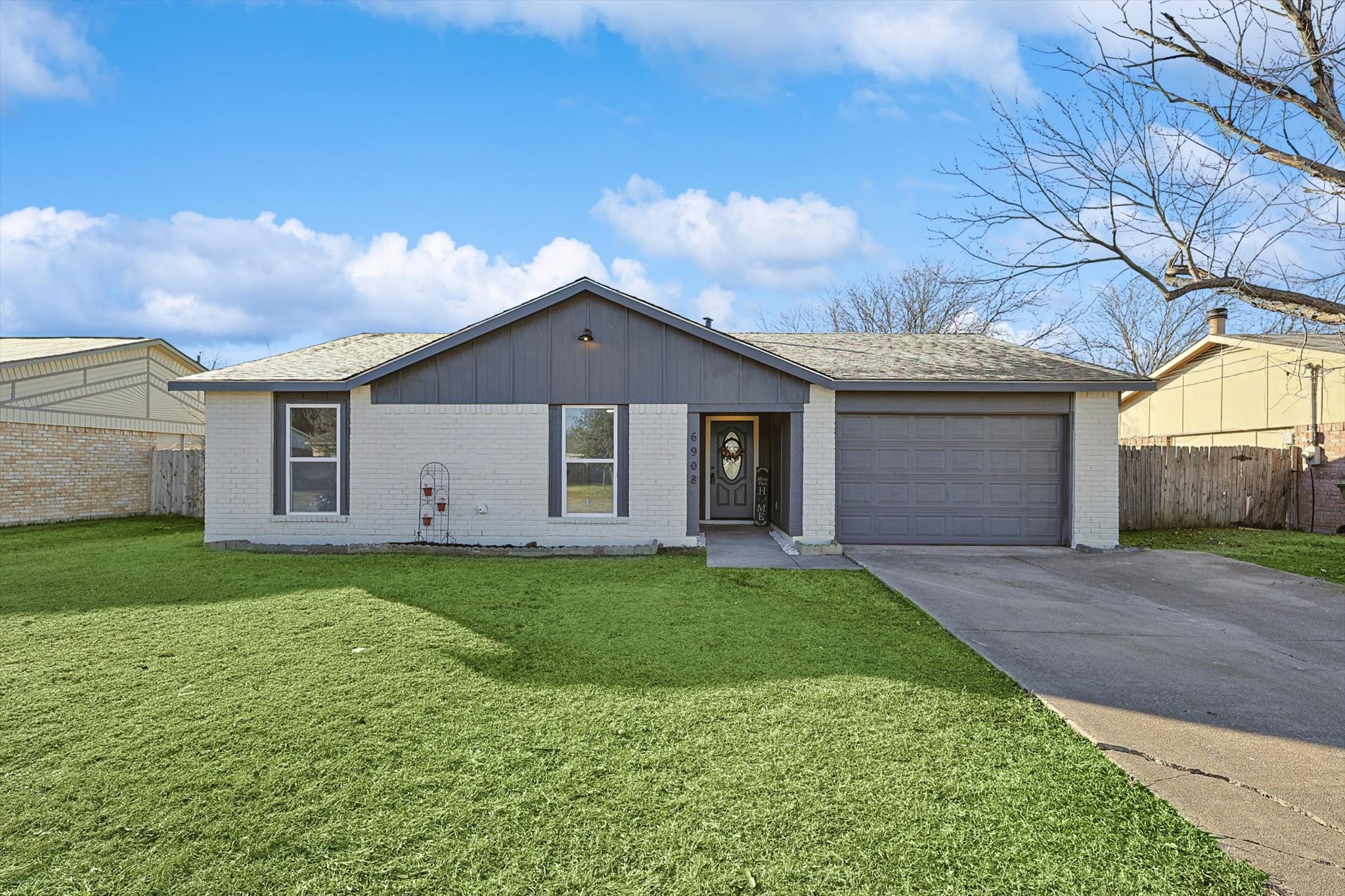 6908 Lincolnshire Lane North Richland Hills TX 76182