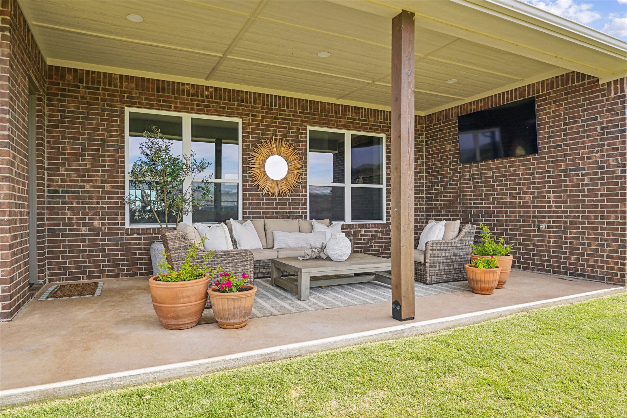 210 Lakecrest Drive Muenster TX 76252