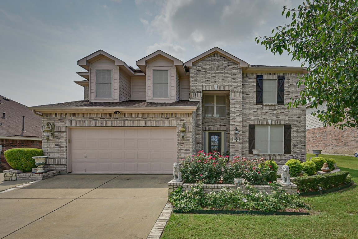 2106 Sandstone Court Mansfield TX 76063