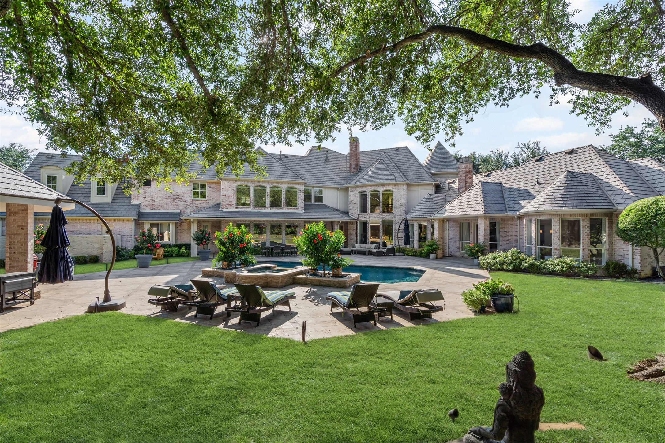 6002 Yorkville Court Dallas TX 75248
