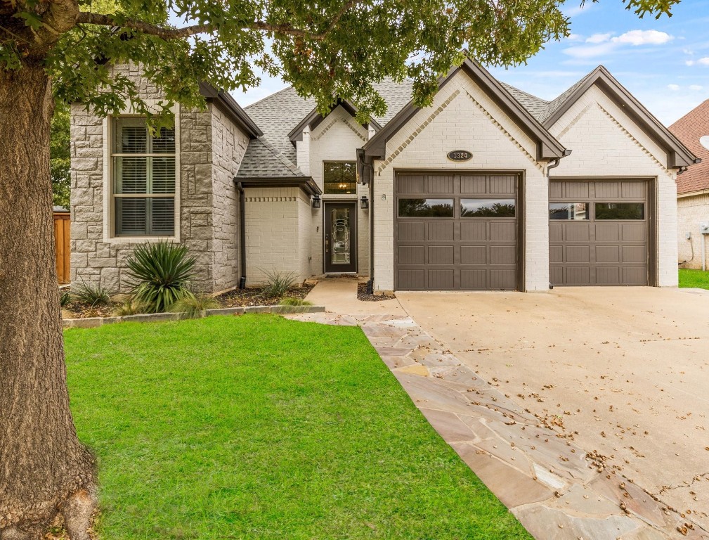 1324 Preston Trail Court Granbury TX 76048