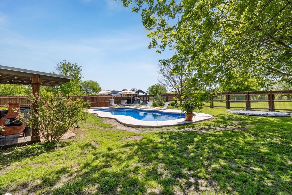 6617 NW Cr 1120 Corsicana TX 75110