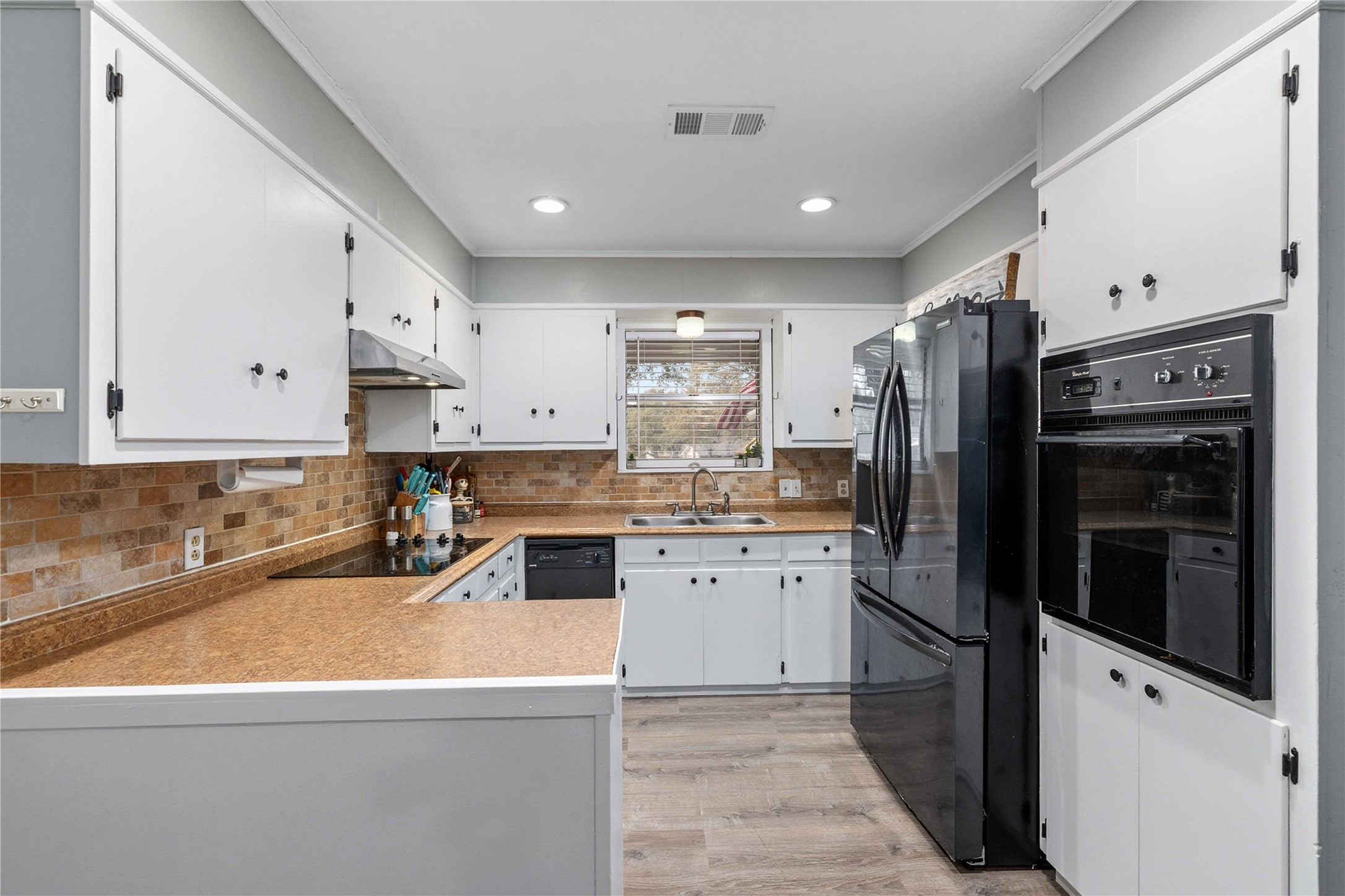 4010 6th Street Brownwood TX 76801