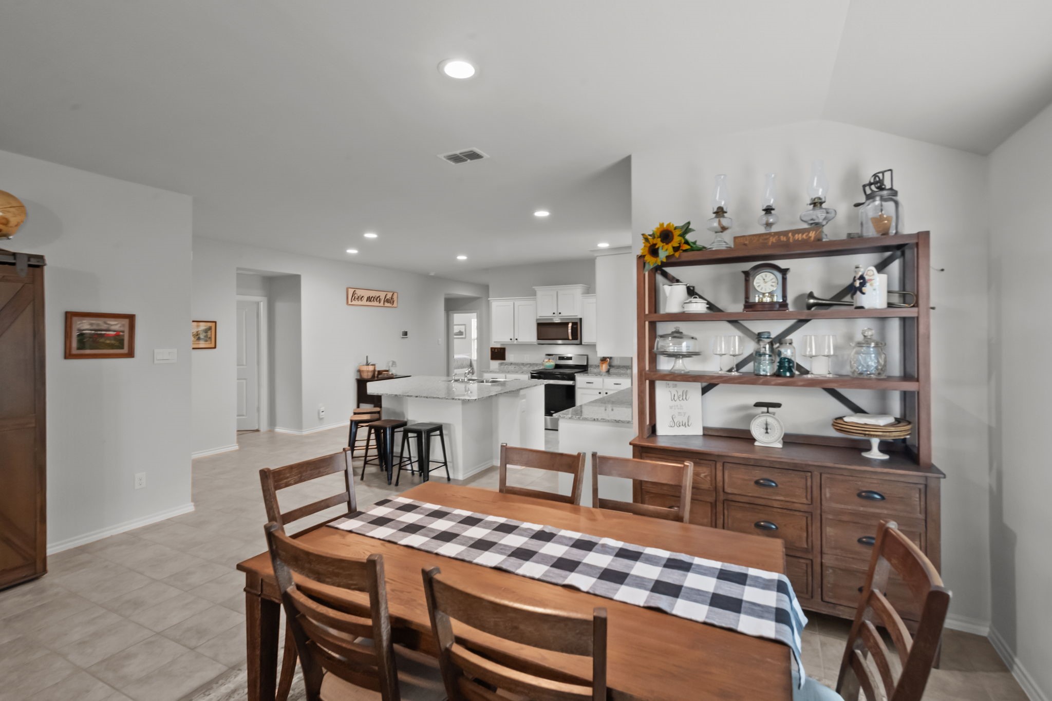 729 Emmons Creek Street Justin TX 76247
