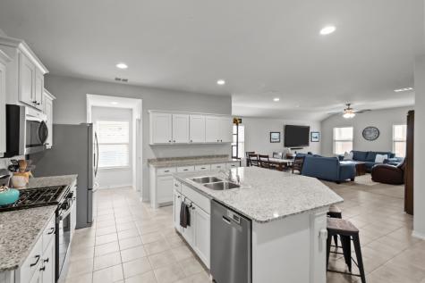 729 Emmons Creek Street Justin TX 76247