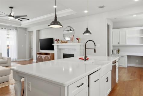 1910 Green Jasper Place Arlington TX 76005