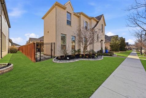 1910 Green Jasper Place Arlington TX 76005