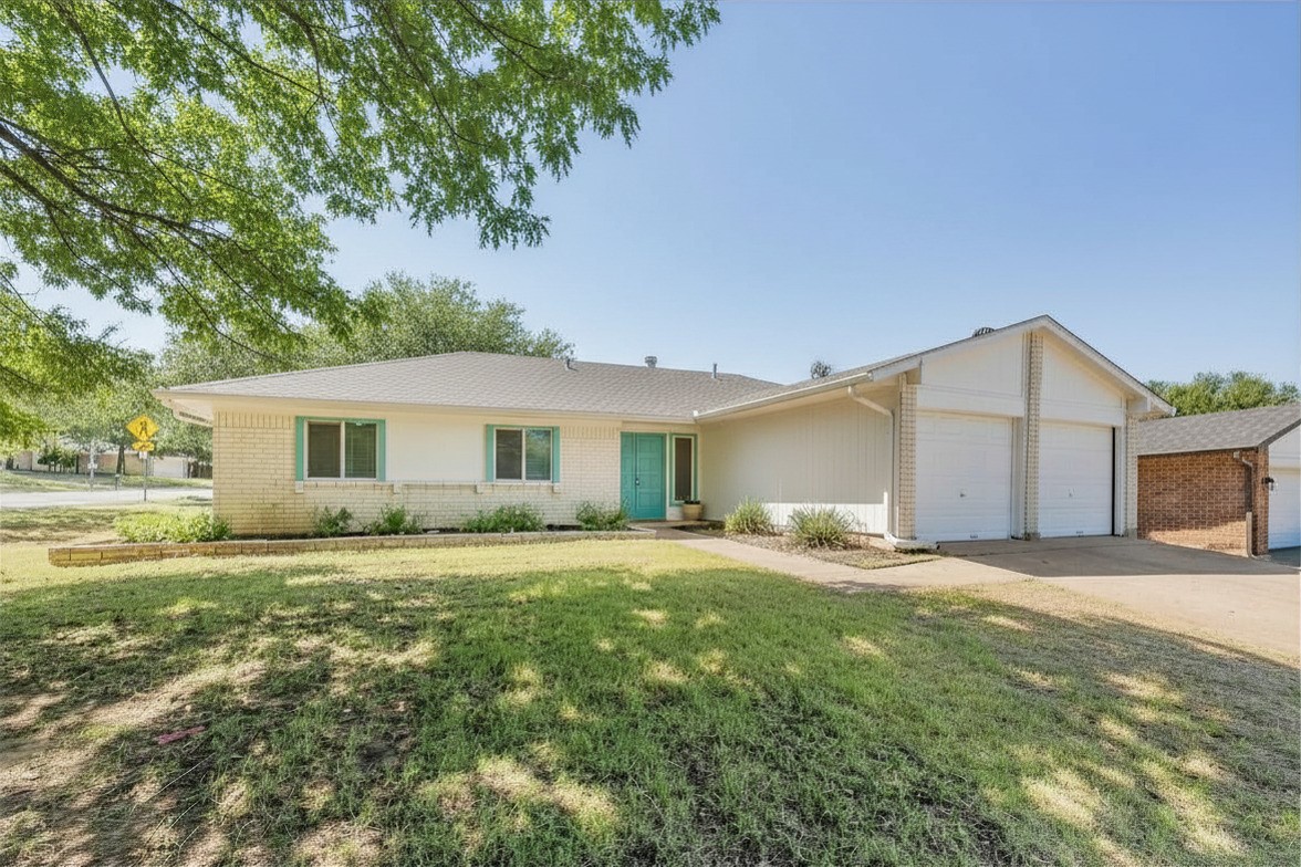 1301 Cedar Ridge Terrace Euless TX 76039
