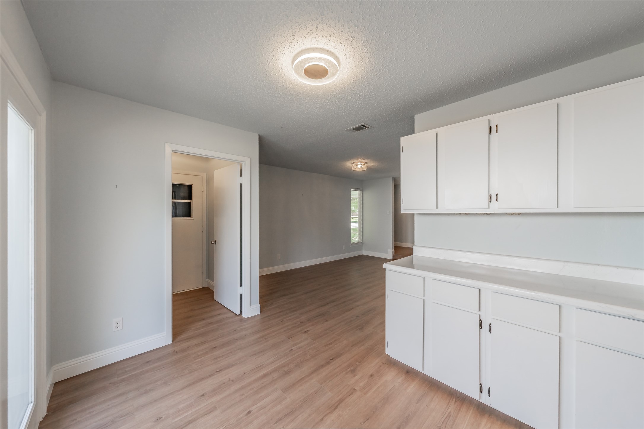 1301 Cedar Ridge Terrace Euless TX 76039