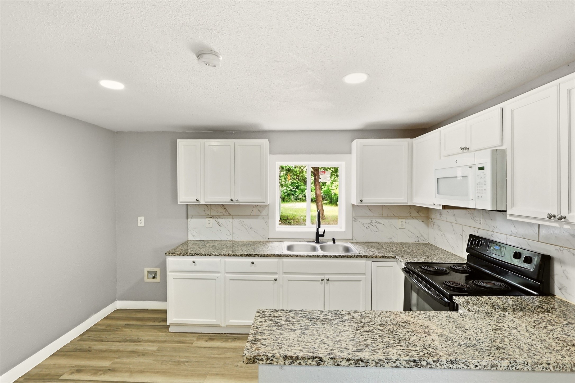 4105 Balch Drive Dallas TX 75216
