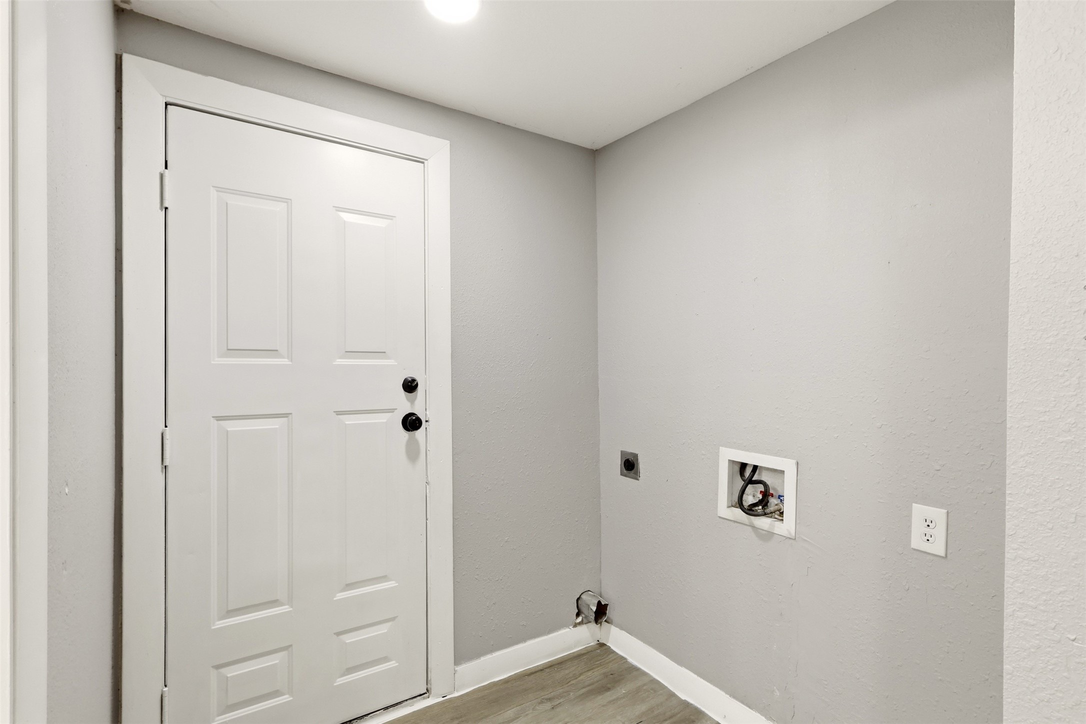 4105 Balch Drive Dallas TX 75216