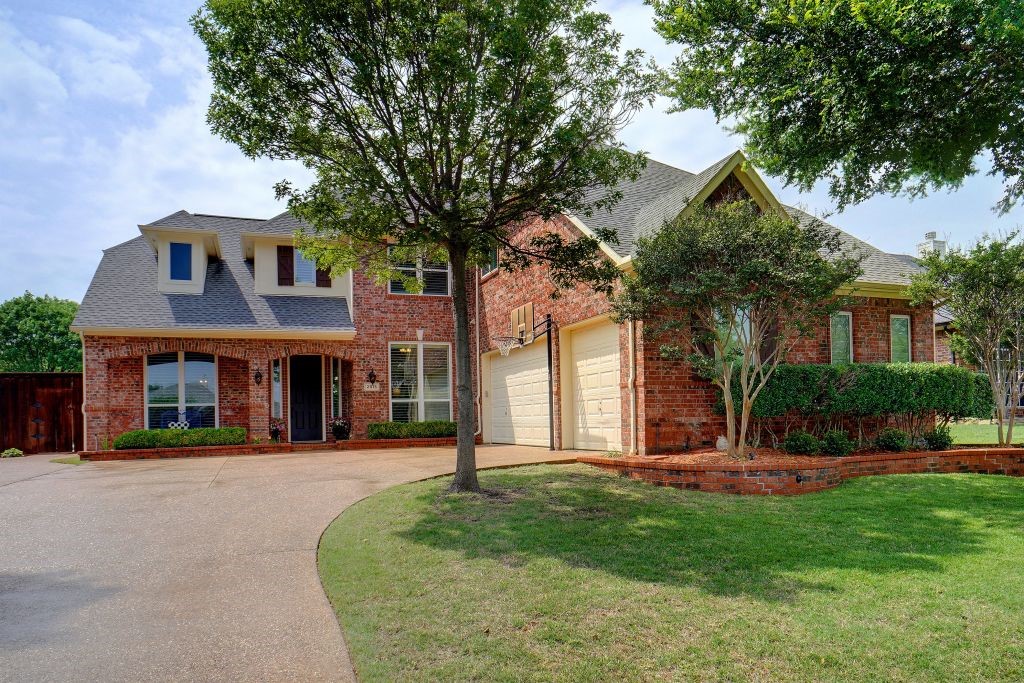 2015 Munro Park Avenue Corinth TX 76208