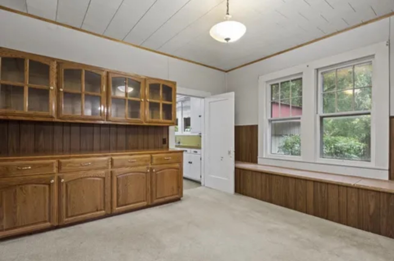 304 Daingerfield Street Naples TX 75568