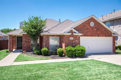 8301 Muirwood Trail Fort Worth TX 76137