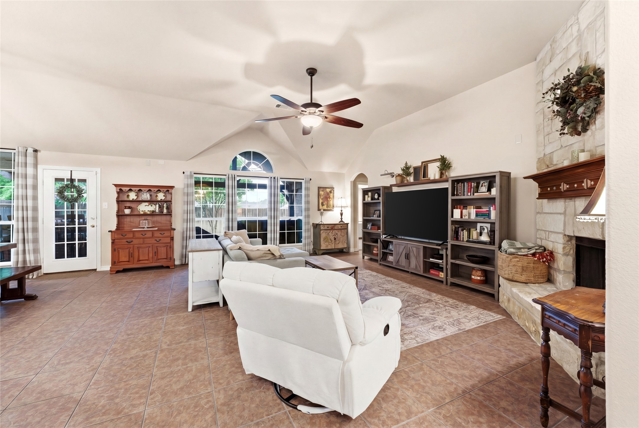 5210 Medallion Court Midlothian TX 76065