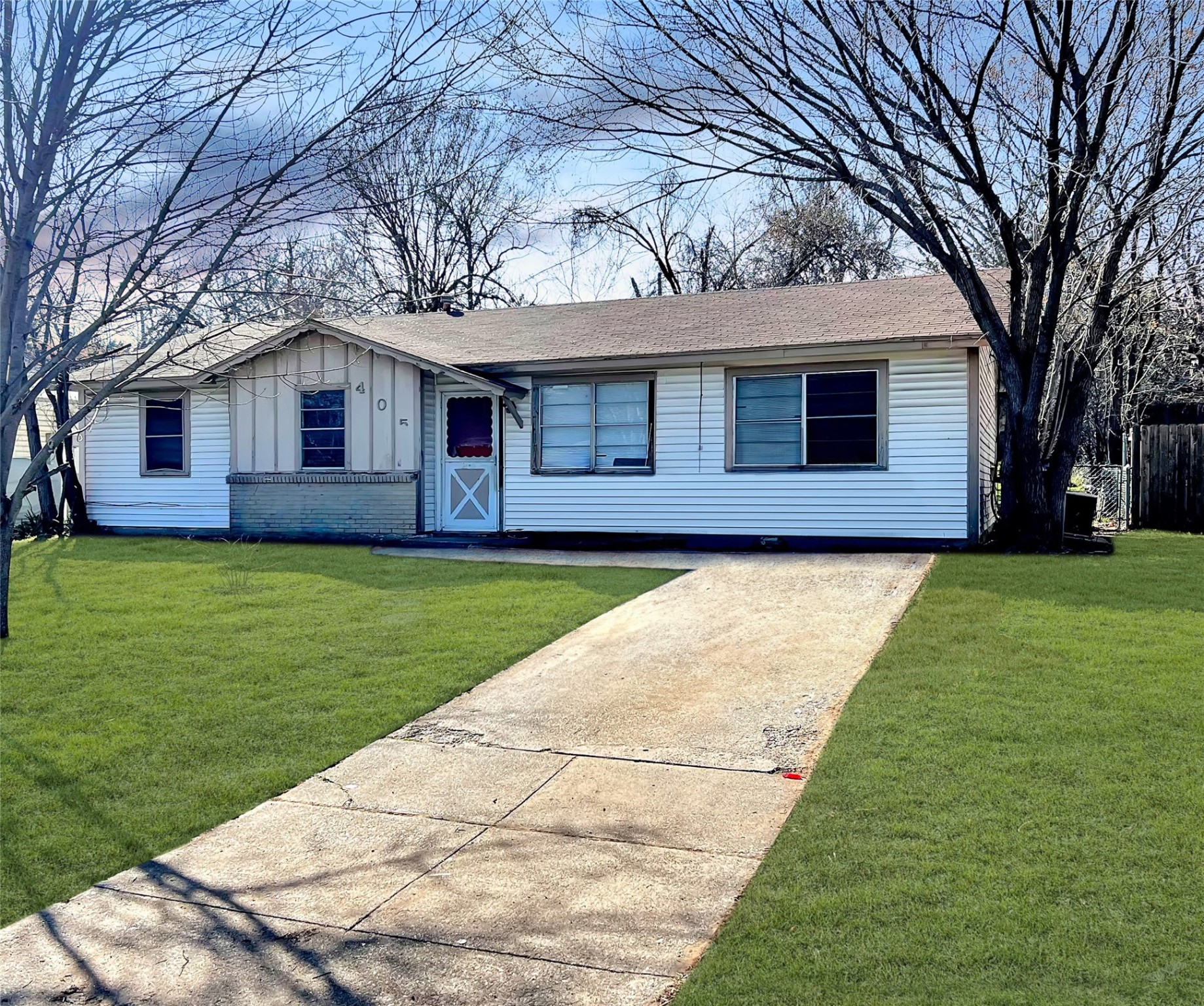 405 Byron Street Fort Worth TX 76114